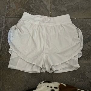 white shorts with spandex built in